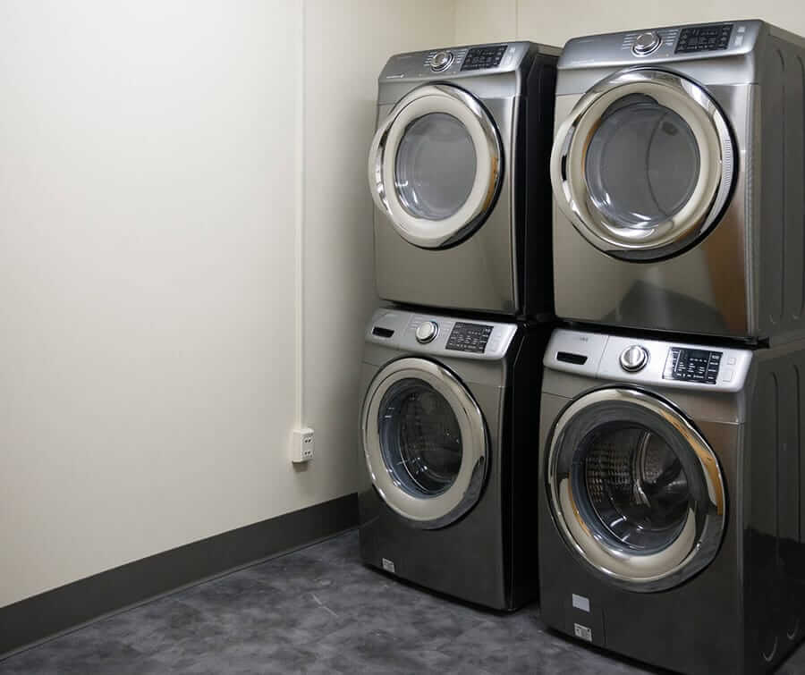 Washing machines at Liberty Bay Recovery