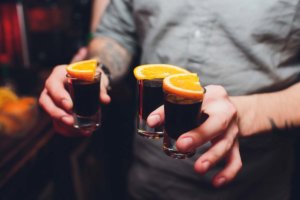 drinks showing the dangers of binge drinking